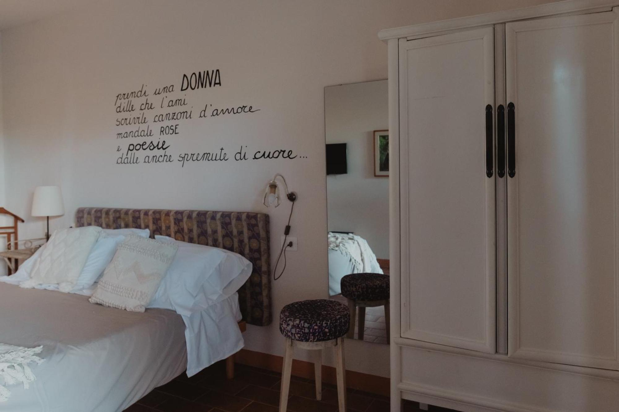 Podere Conte Gherardo Castagneto Carducci Bilik gambar